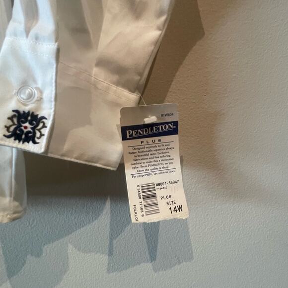 Pendleton Plus Vintage Folklore Button Down shirt NWT size 14 - Picture 3 of 8